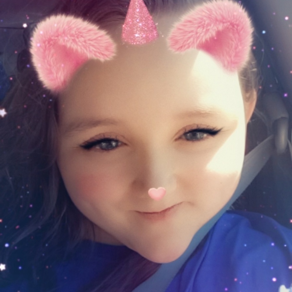 Meet your Posher, Kylee